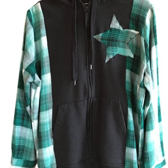 Upcycled Patchwork Jacket, M-L: Flannel Hoodie Sweatshirt, Green Plaid, Star - Picture 8 of 11